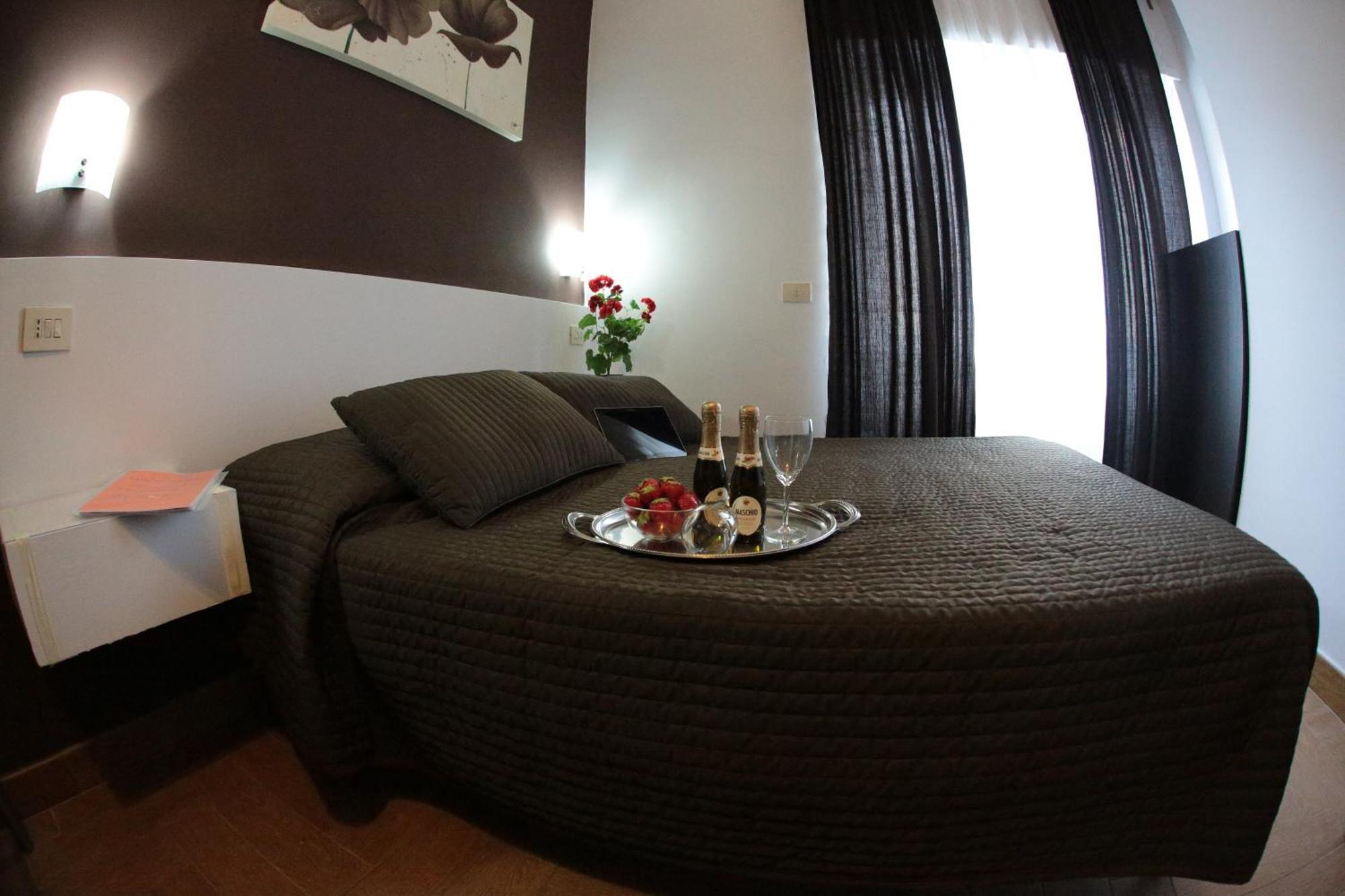Residence Morena Roma Ngoại thất bức ảnh